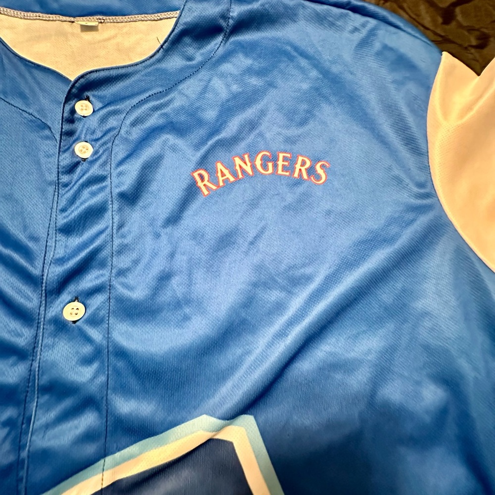 Texas Rangers Team Jersey Button Down - Picture 4 of 12